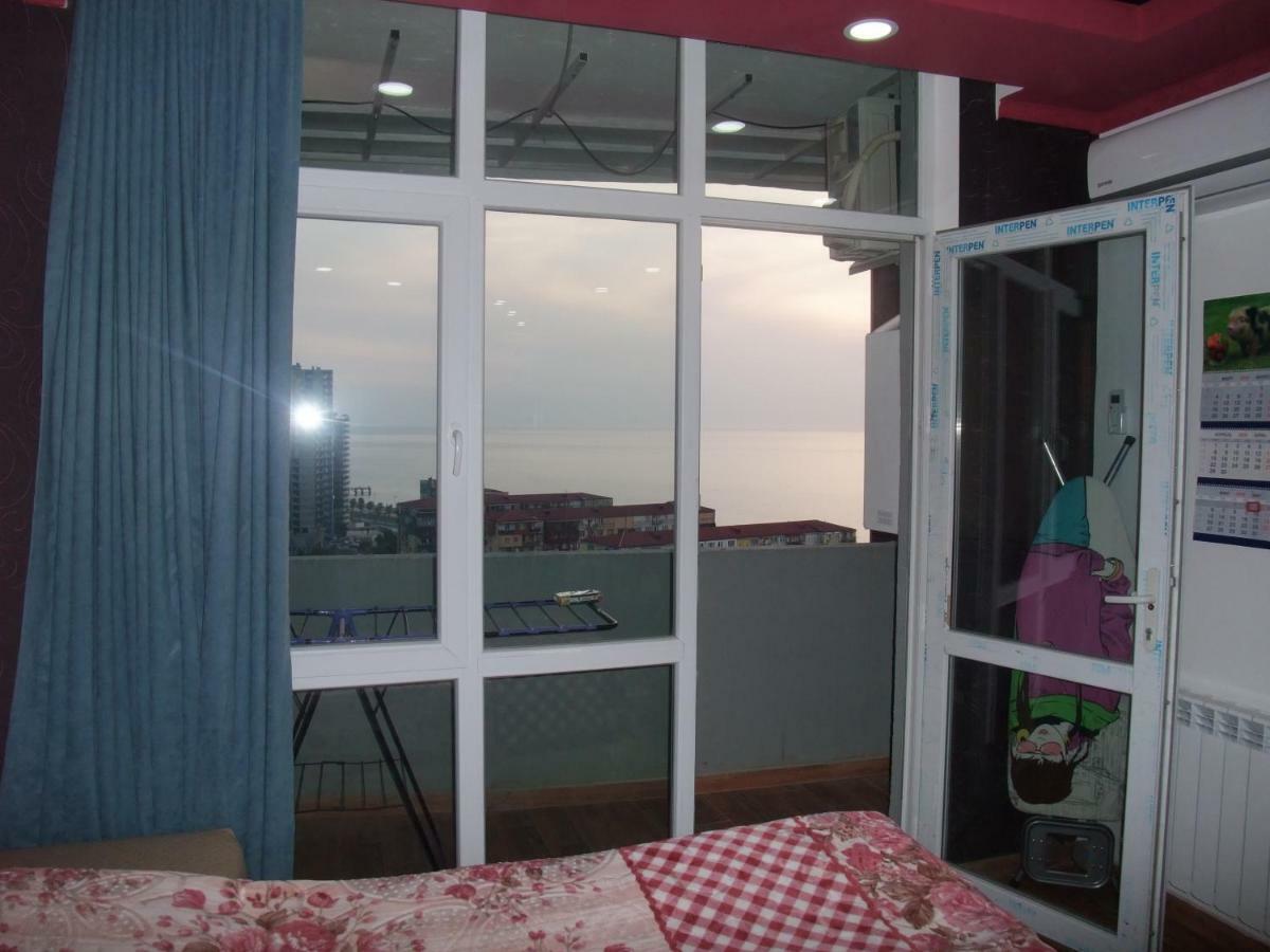 Apartment With Black Sea View Batumi Eksteriør bilde